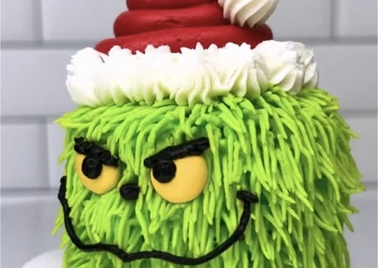 Grinch Cake Decorating Class